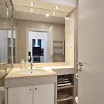 Dreamscape Apartment Lisbon